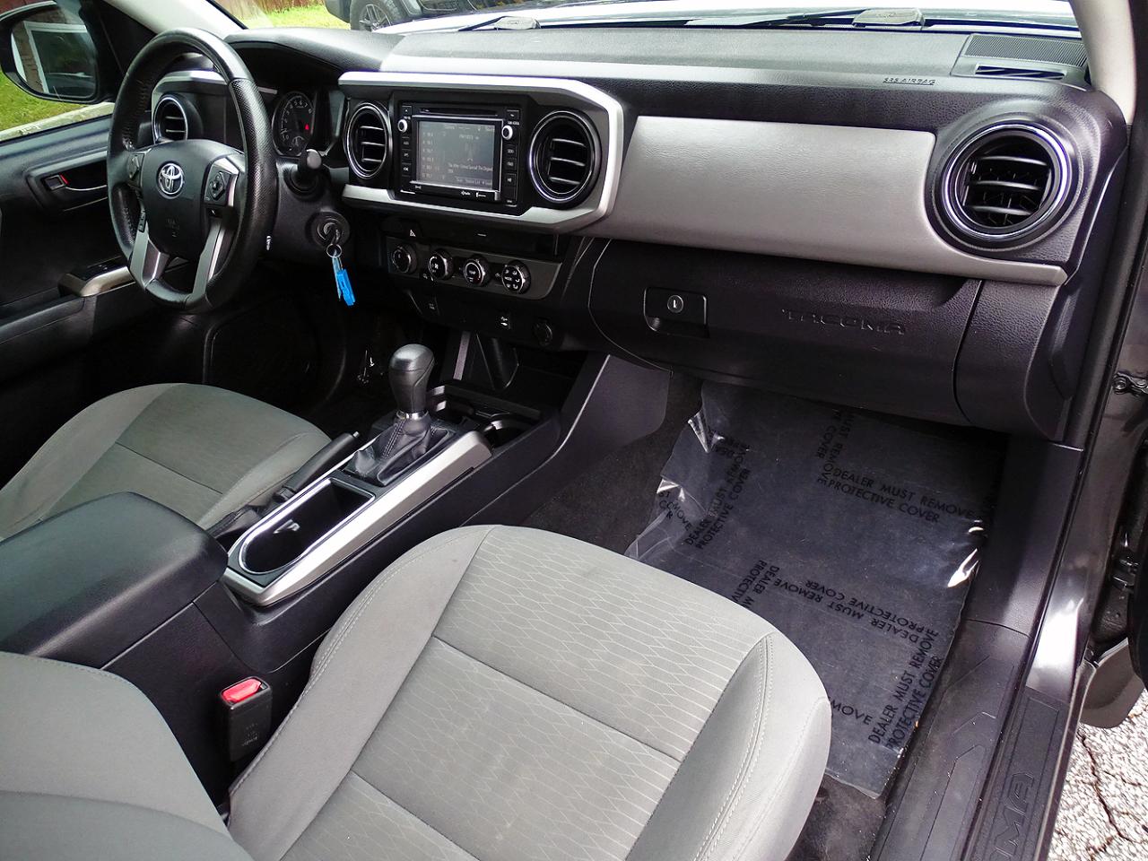 Toyota Tacoma 4WD Double Cab V6 AT TRD Off Road (Natl) 2016