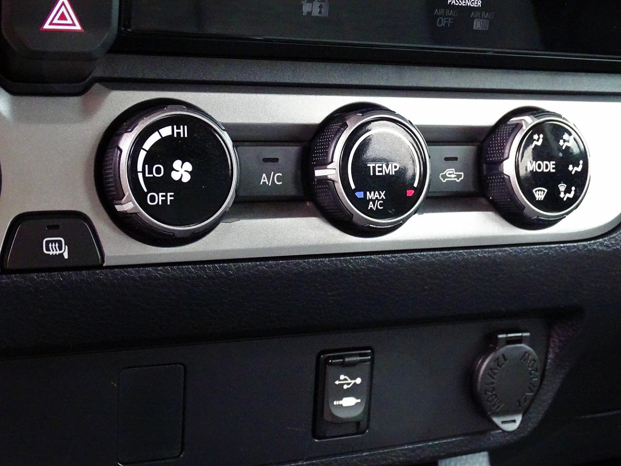 Toyota Tacoma 4WD Double Cab V6 AT TRD Off Road (Natl) 2016