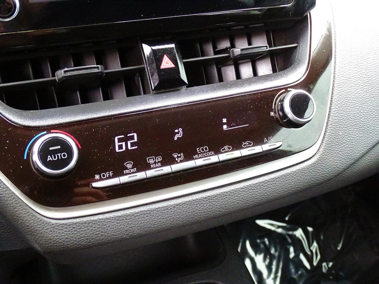 Toyota Corolla LE CVT (Natl) 2020