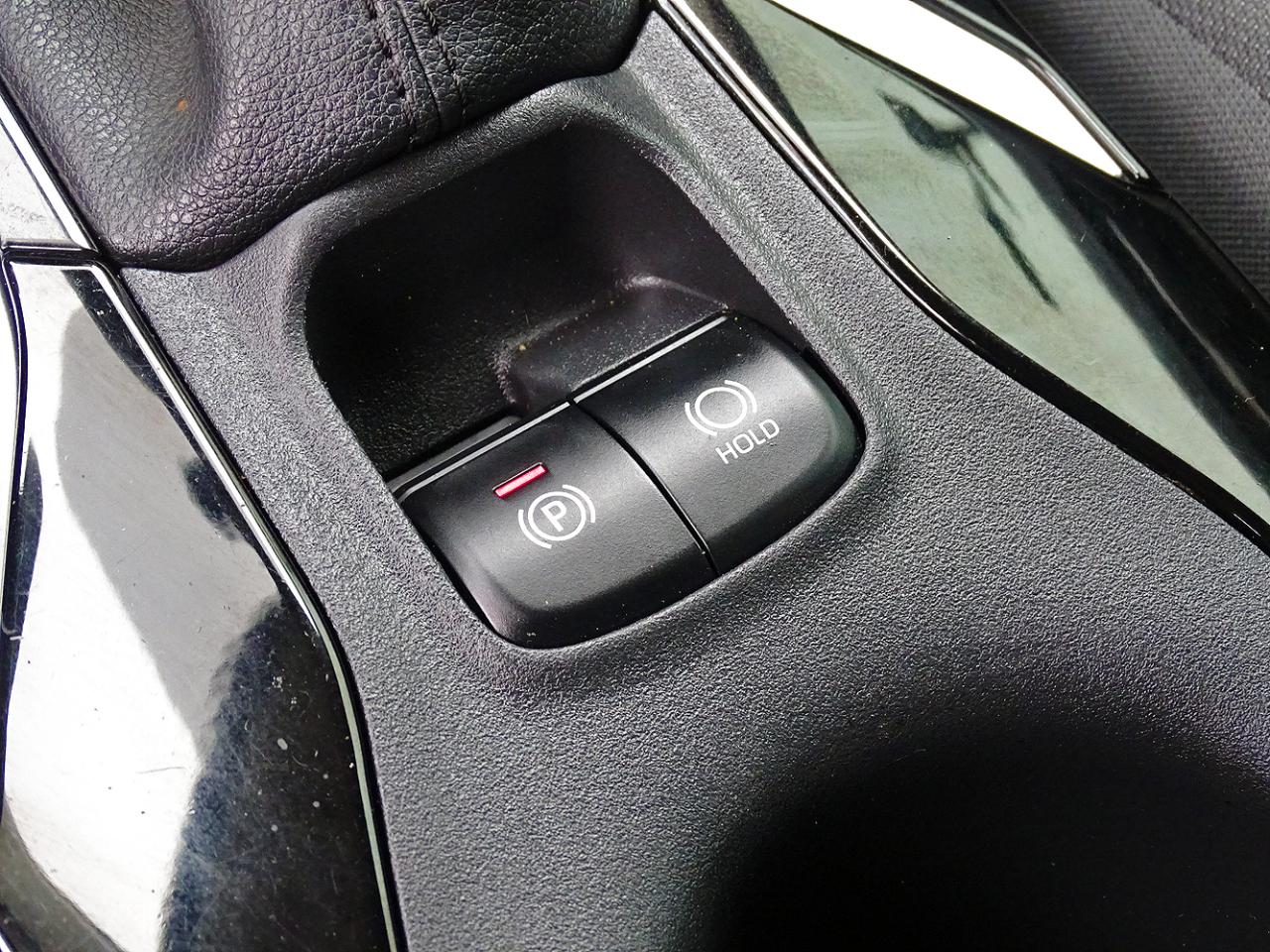 Toyota Corolla LE CVT (Natl) 2020