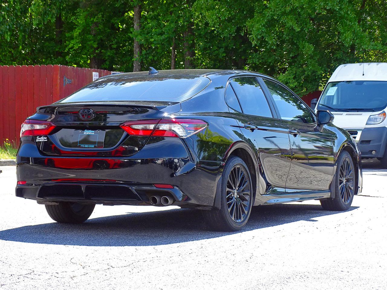 Toyota Camry SE Nightshade Edition 2022