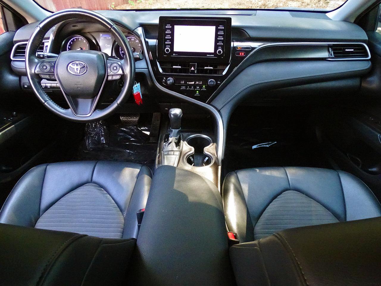 Toyota Camry SE Nightshade Edition 2022