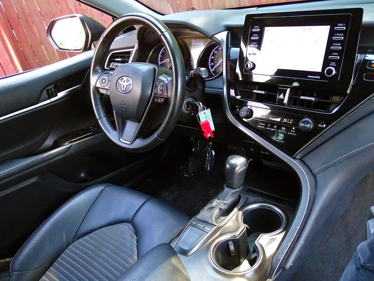 Toyota Camry SE Nightshade Edition 2022
