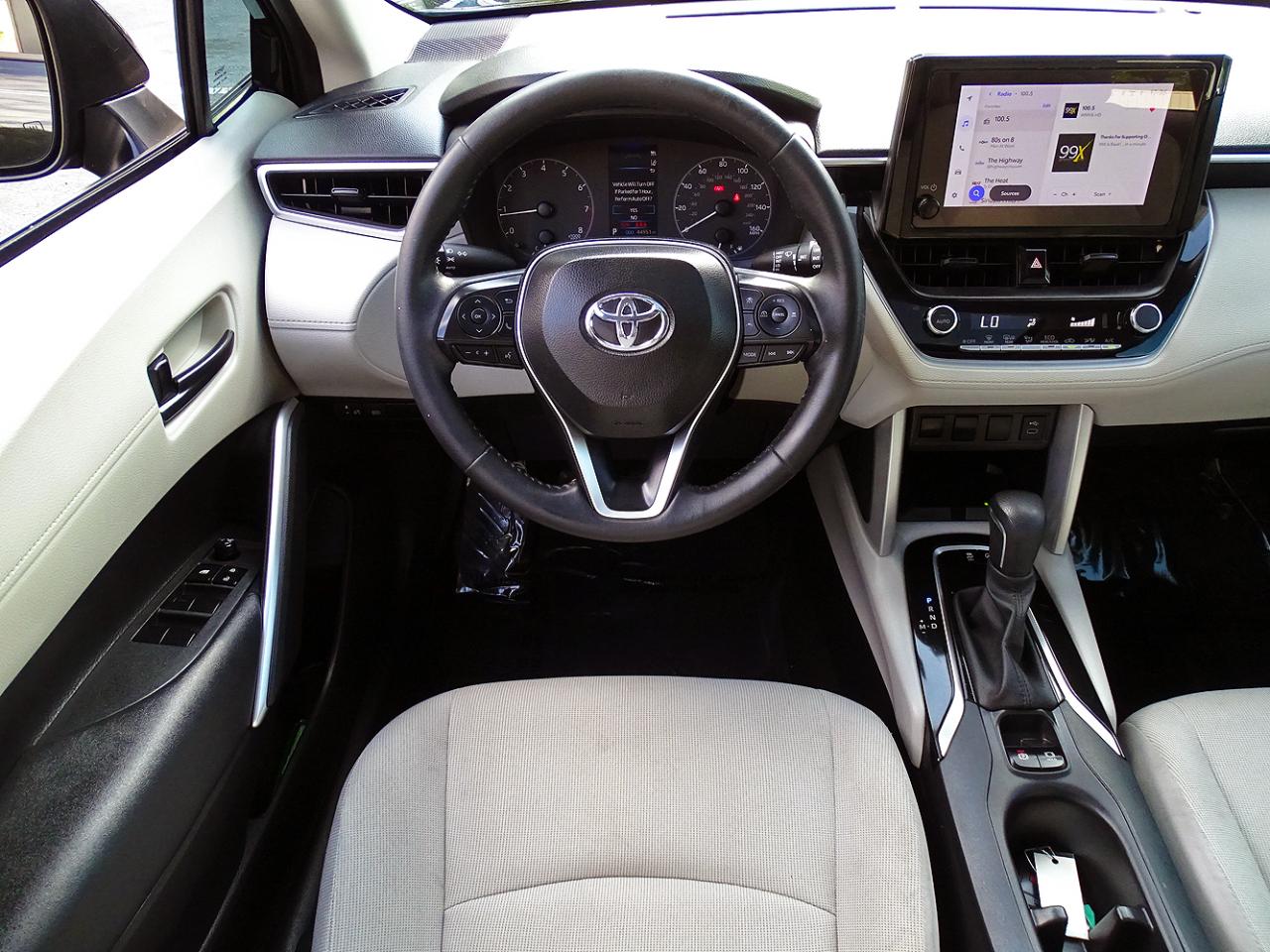 Toyota Corolla Cross LE 2WD (Natl) 2024