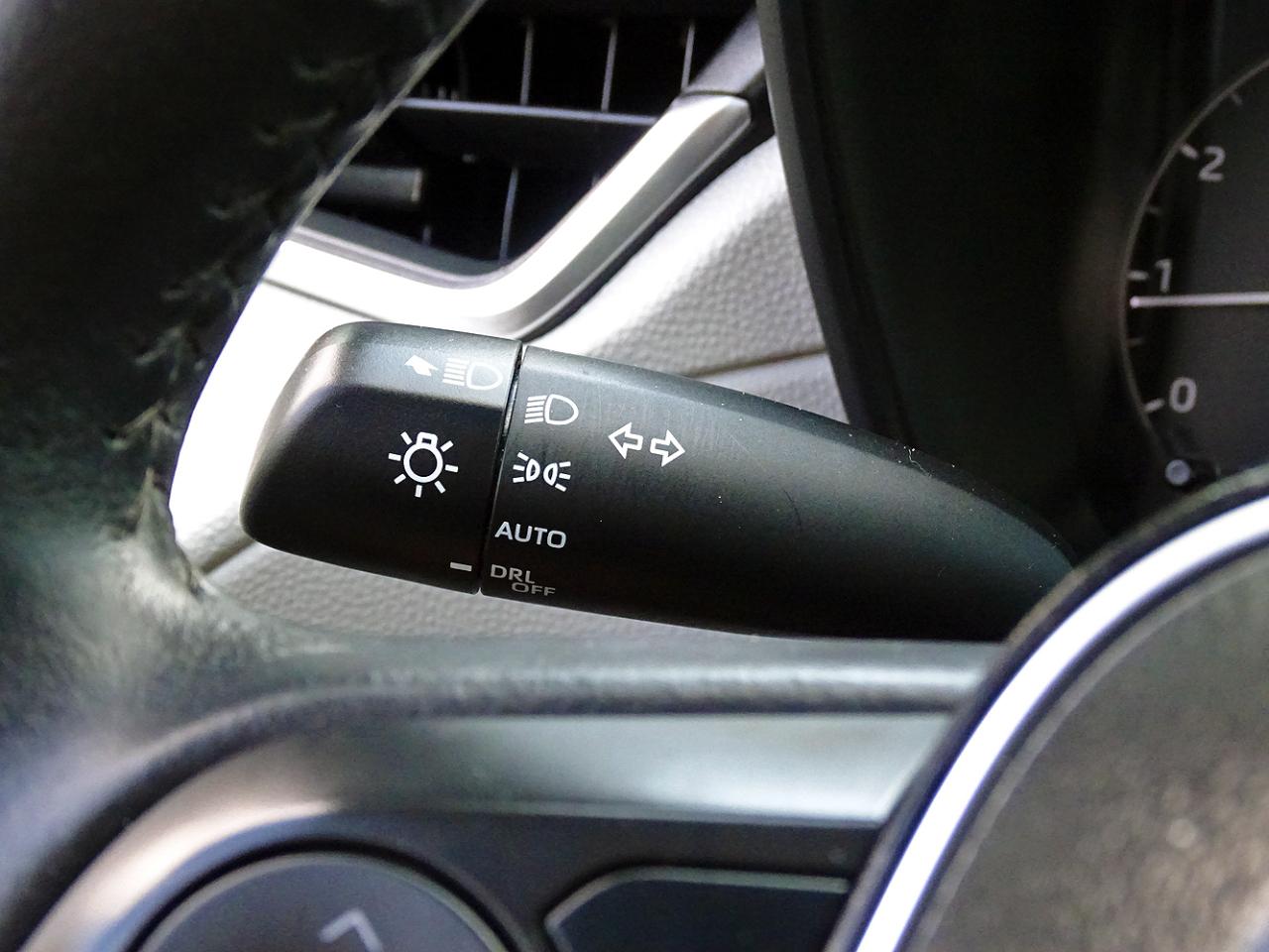 Toyota Corolla Cross LE 2WD (Natl) 2024