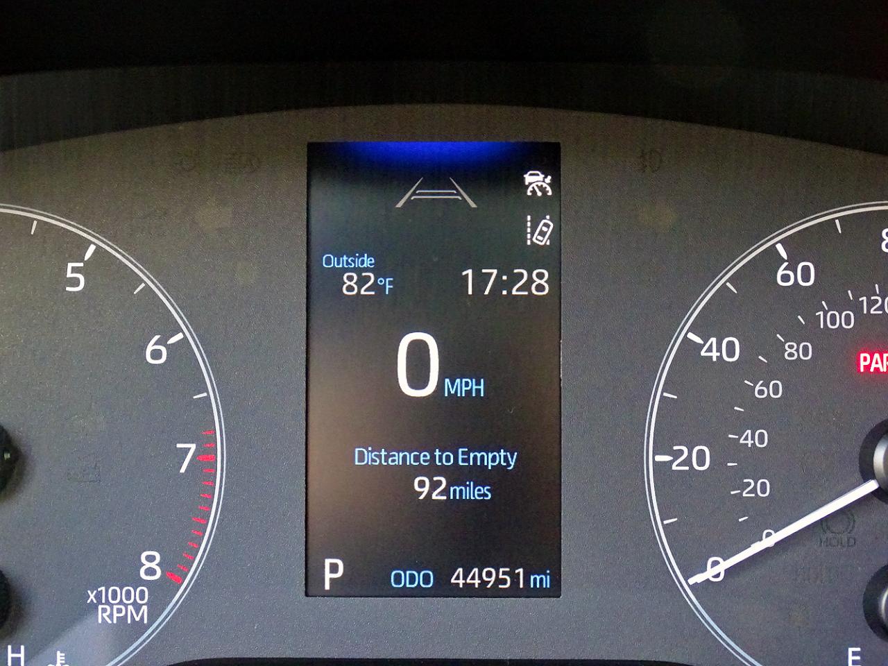 Toyota Corolla Cross LE 2WD (Natl) 2024