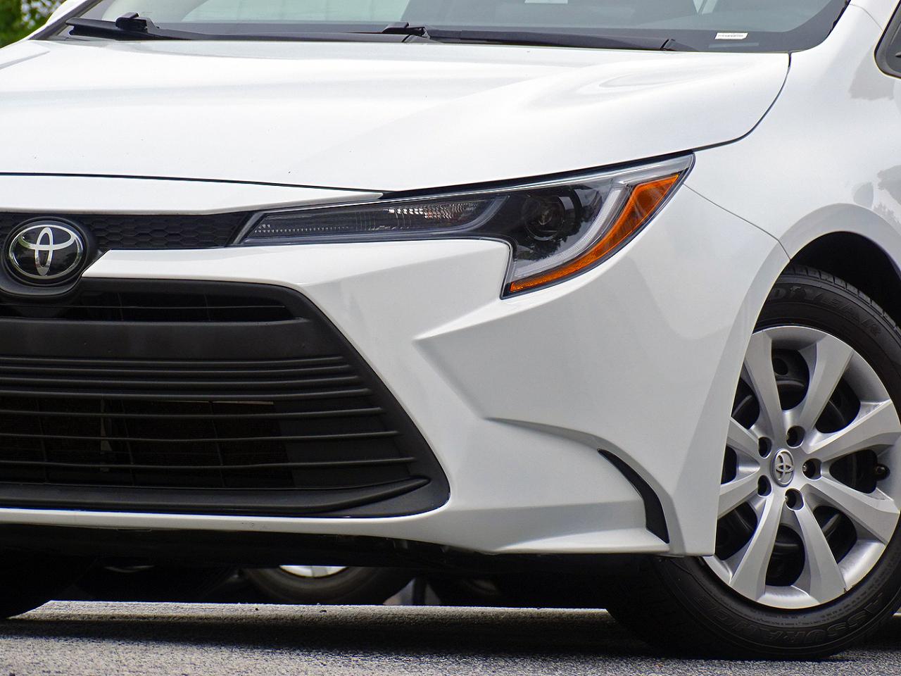 Toyota Corolla LE CVT (Natl) 2023