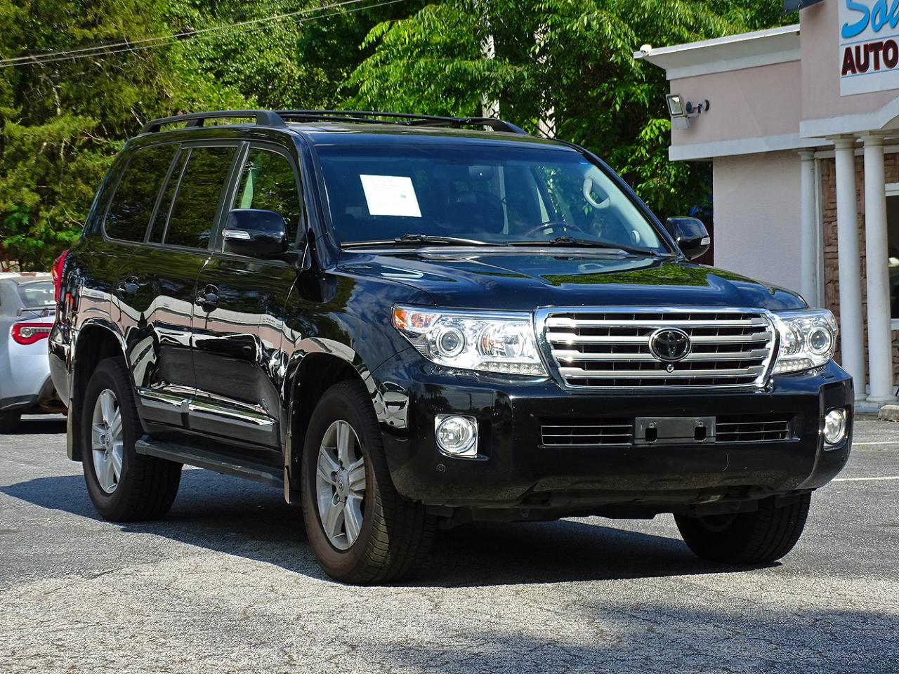 Toyota Land Cruiser 4dr 4WD (Natl) 2015
