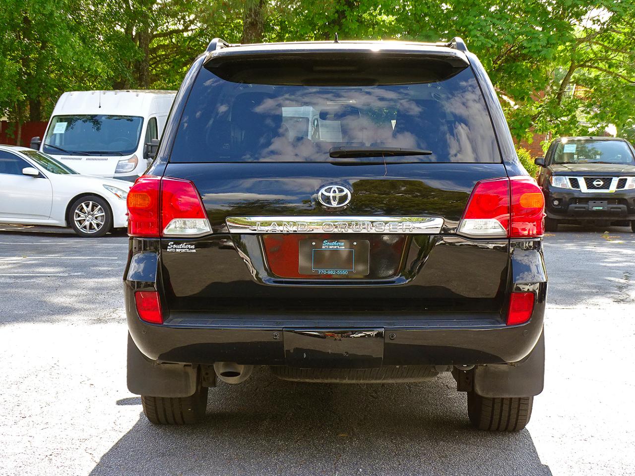 Toyota Land Cruiser 4dr 4WD (Natl) 2015