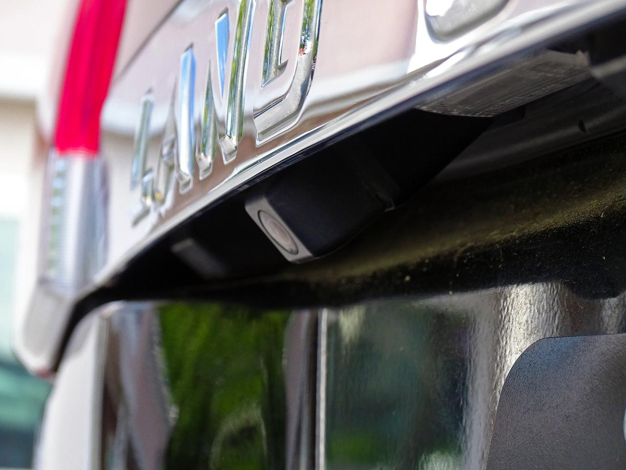 Toyota Land Cruiser 4dr 4WD (Natl) 2015