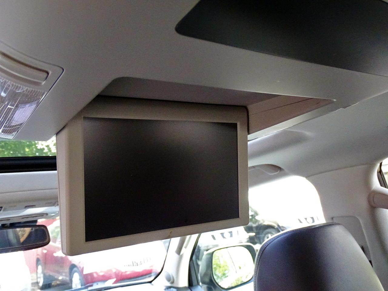 Toyota Land Cruiser 4dr 4WD (Natl) 2015