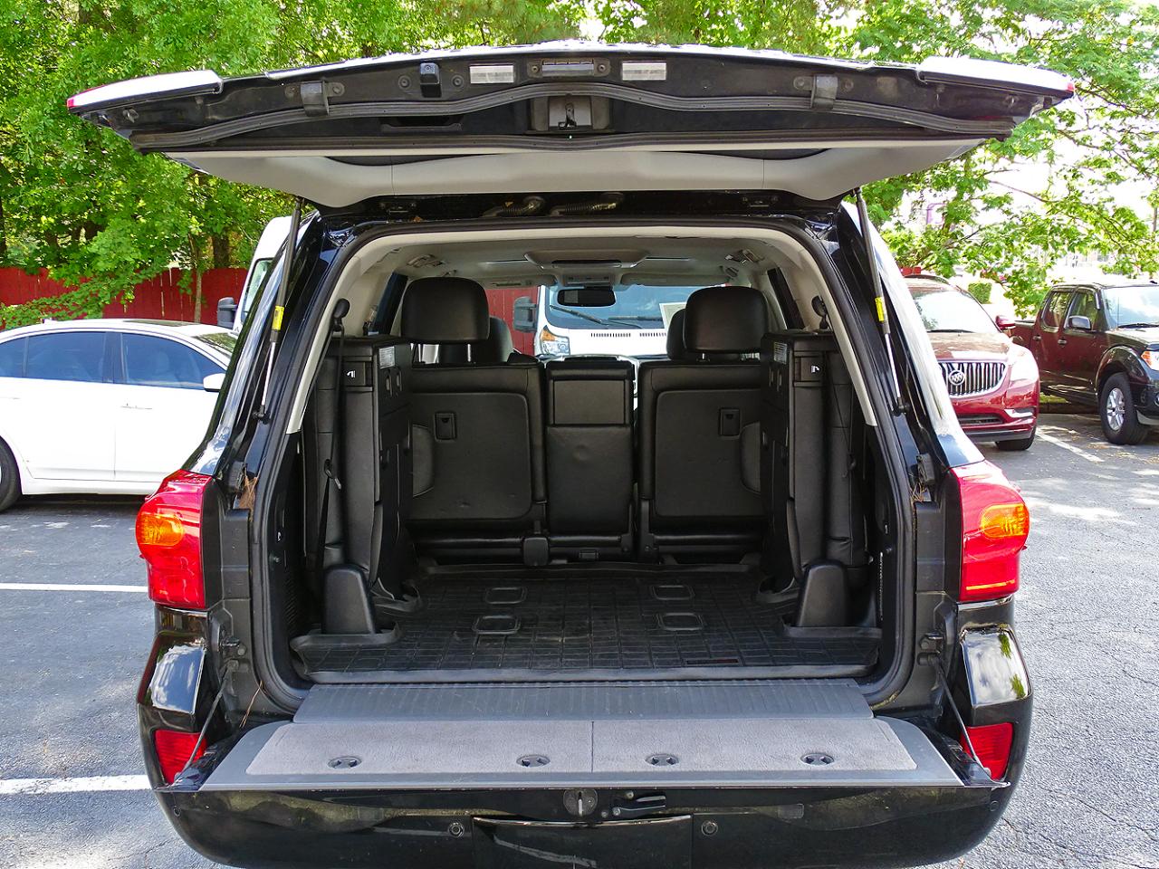 Toyota Land Cruiser 4dr 4WD (Natl) 2015