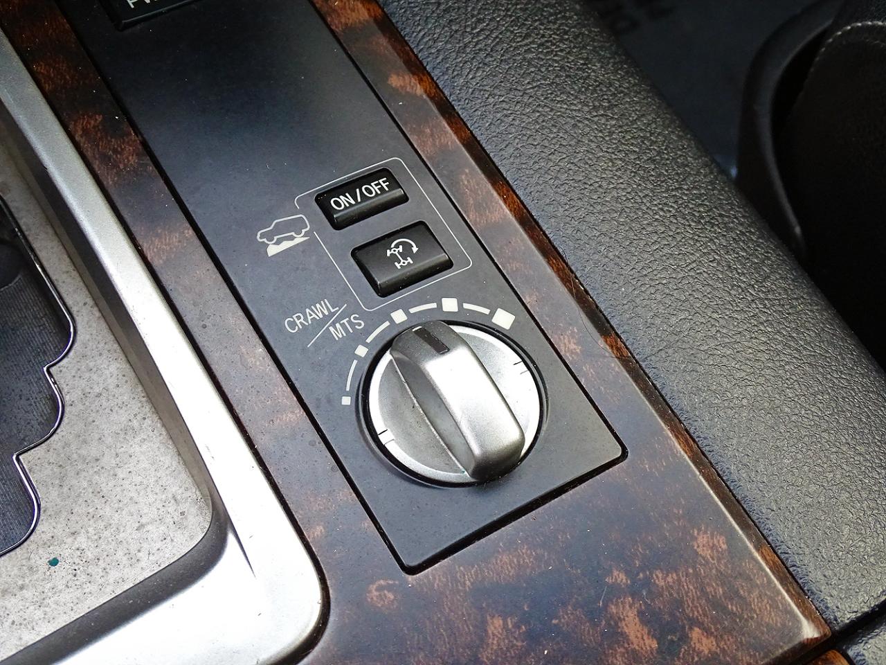 Toyota Land Cruiser 4dr 4WD (Natl) 2015