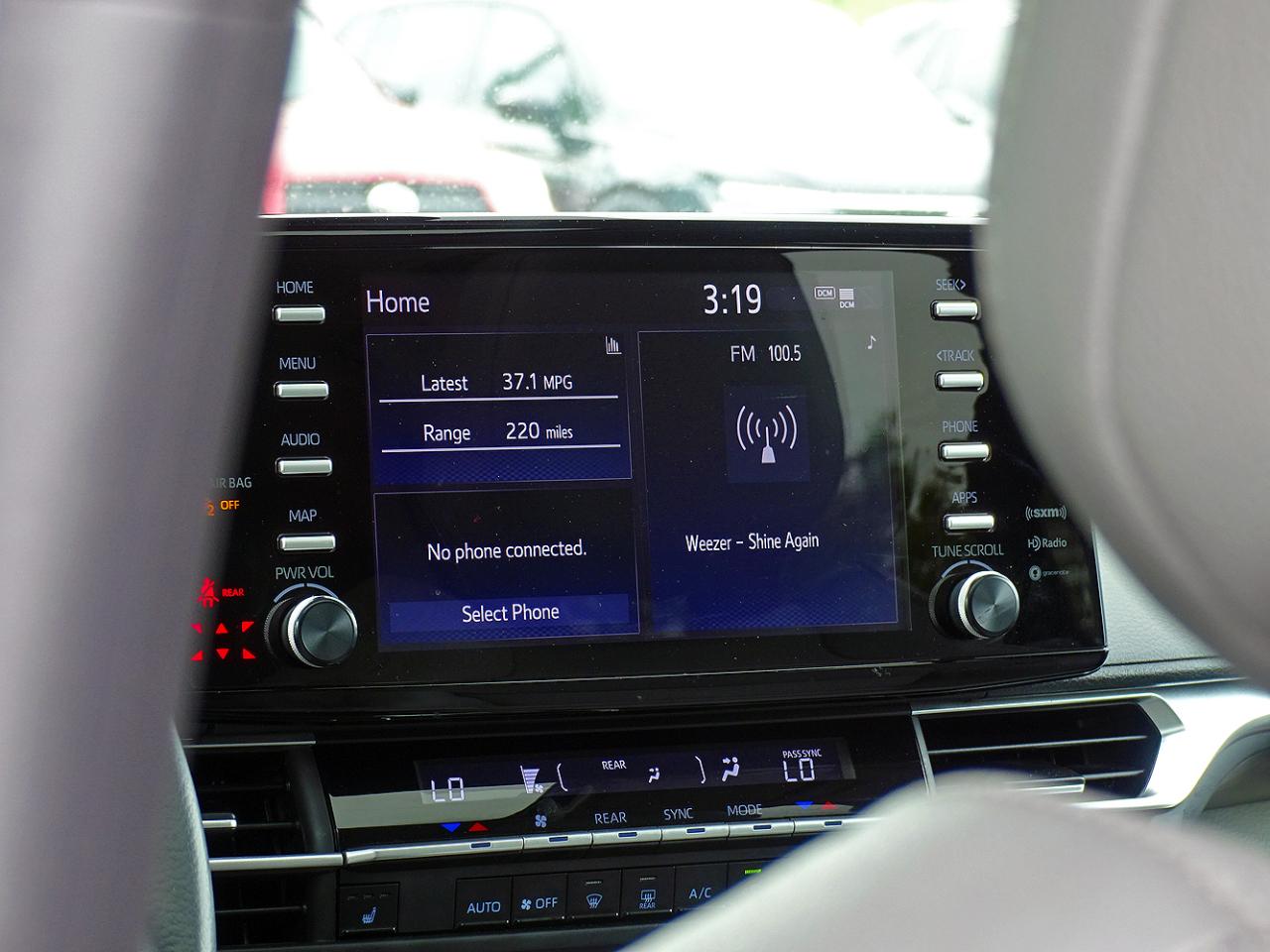 Toyota Sienna XLE FWD 8-Passenger (Natl) 2024