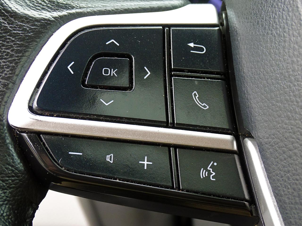 Toyota Sienna XLE FWD 8-Passenger (Natl) 2024