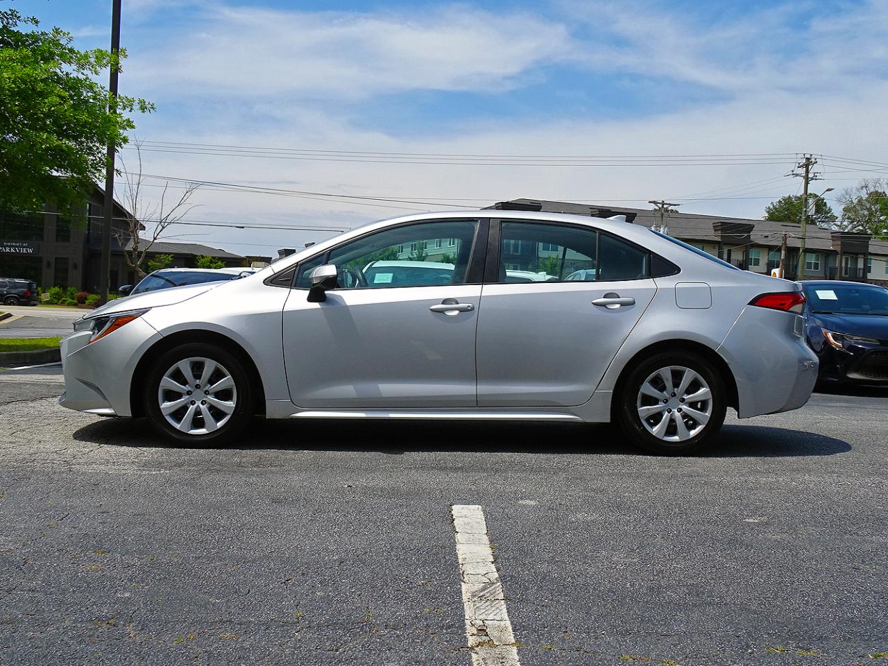 Toyota Corolla LE CVT (Natl) 2021
