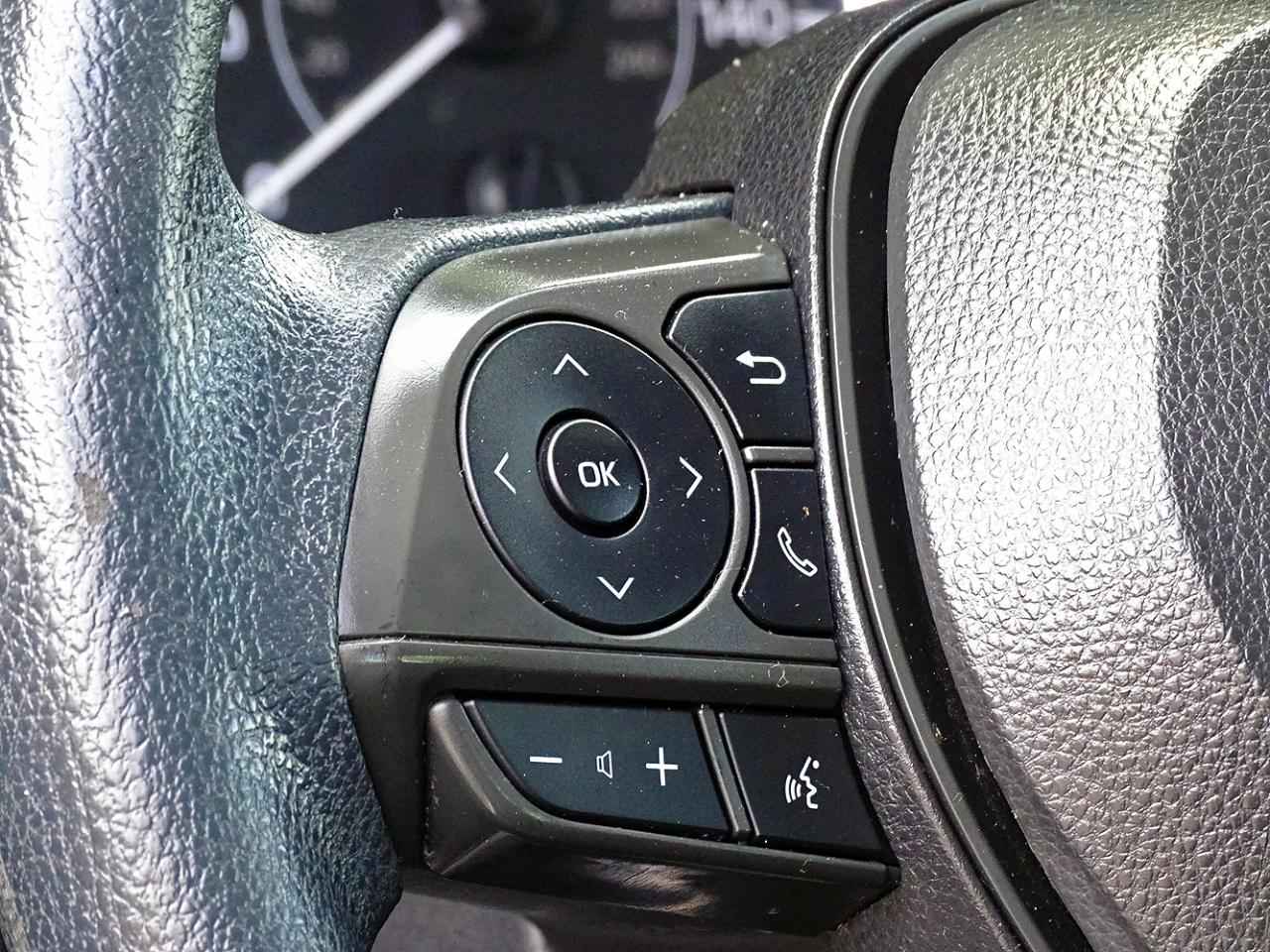 Toyota Corolla LE CVT (Natl) 2021