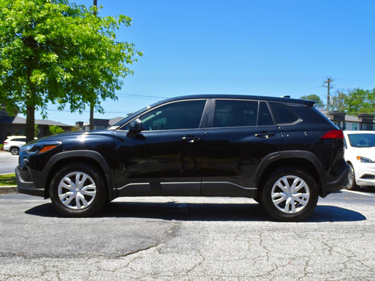 Toyota Corolla Cross L 2WD (Natl) 2024
