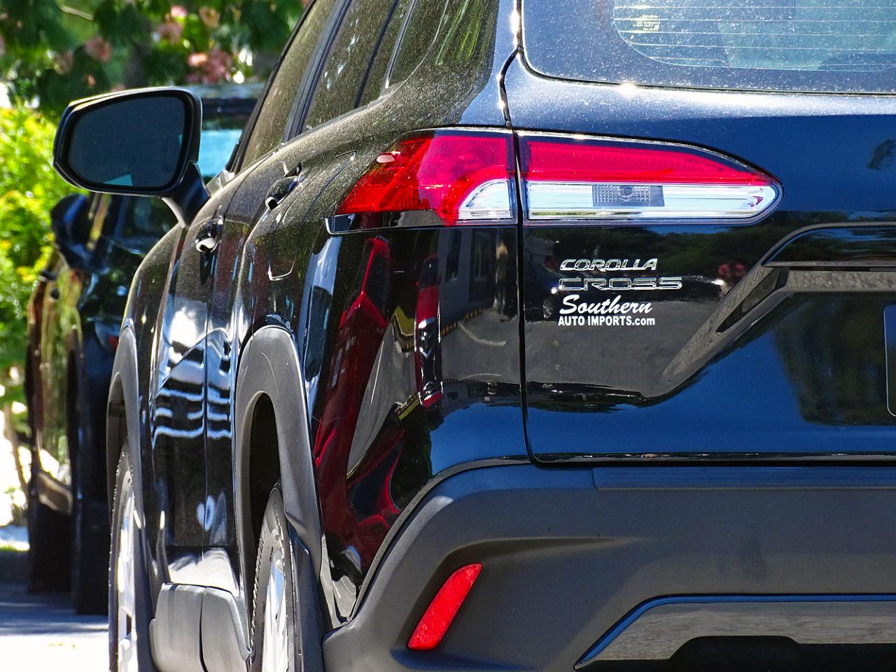 Toyota Corolla Cross L 2WD (Natl) 2024