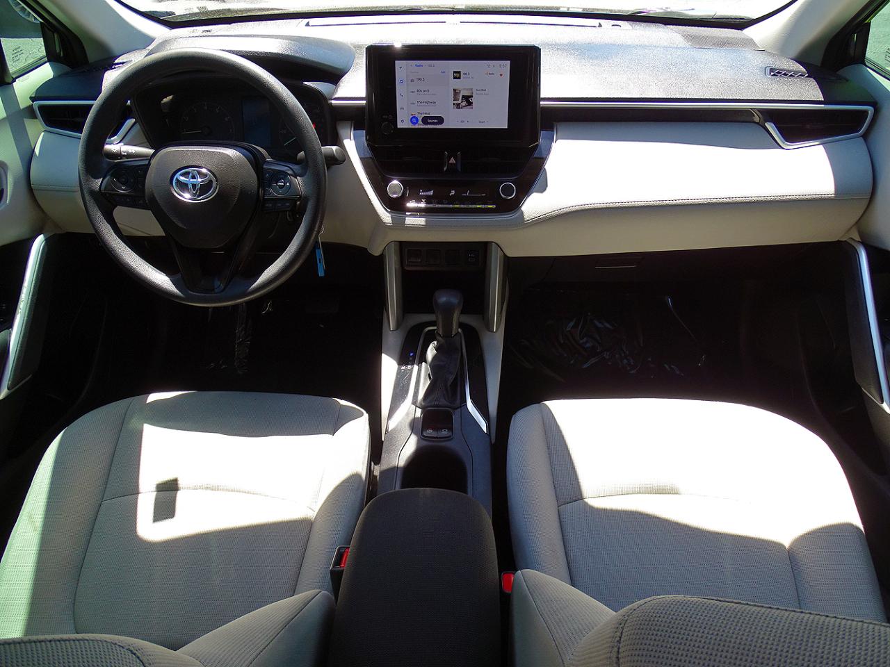 Toyota Corolla Cross L 2WD (Natl) 2024