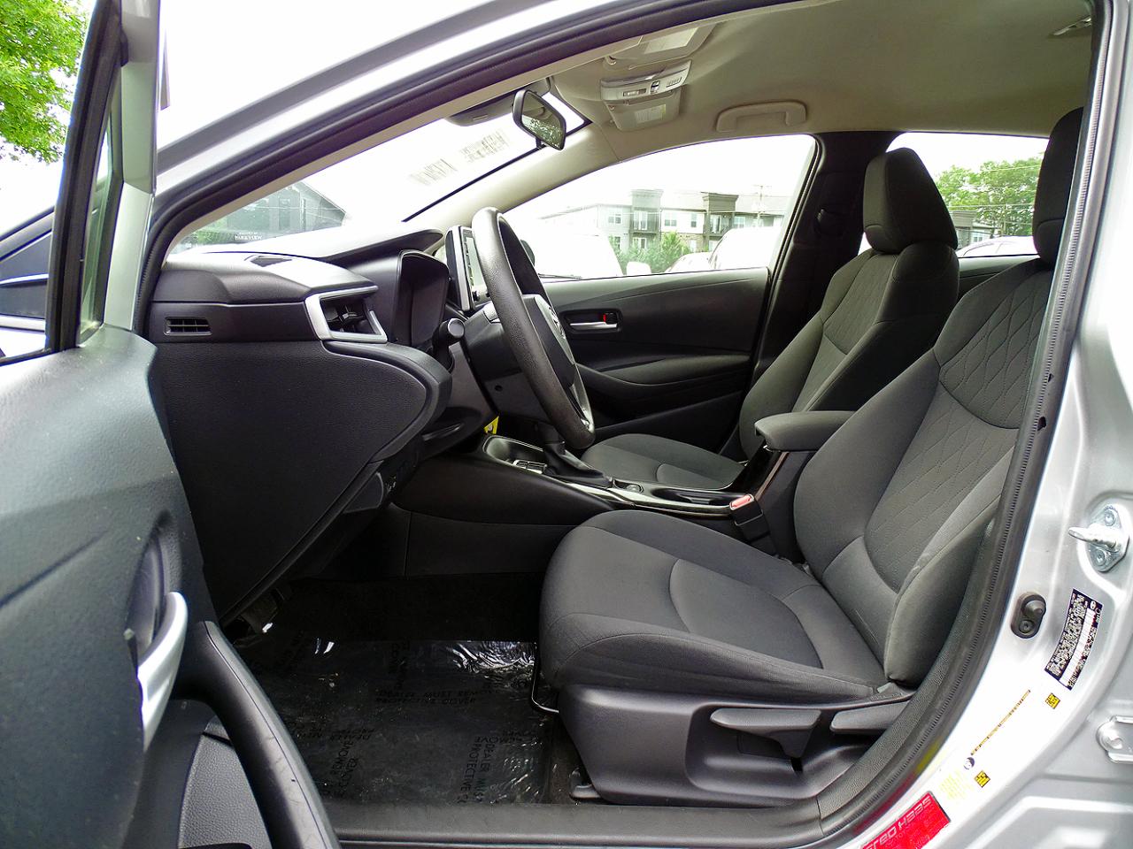 Toyota Corolla LE CVT (Natl) 2021