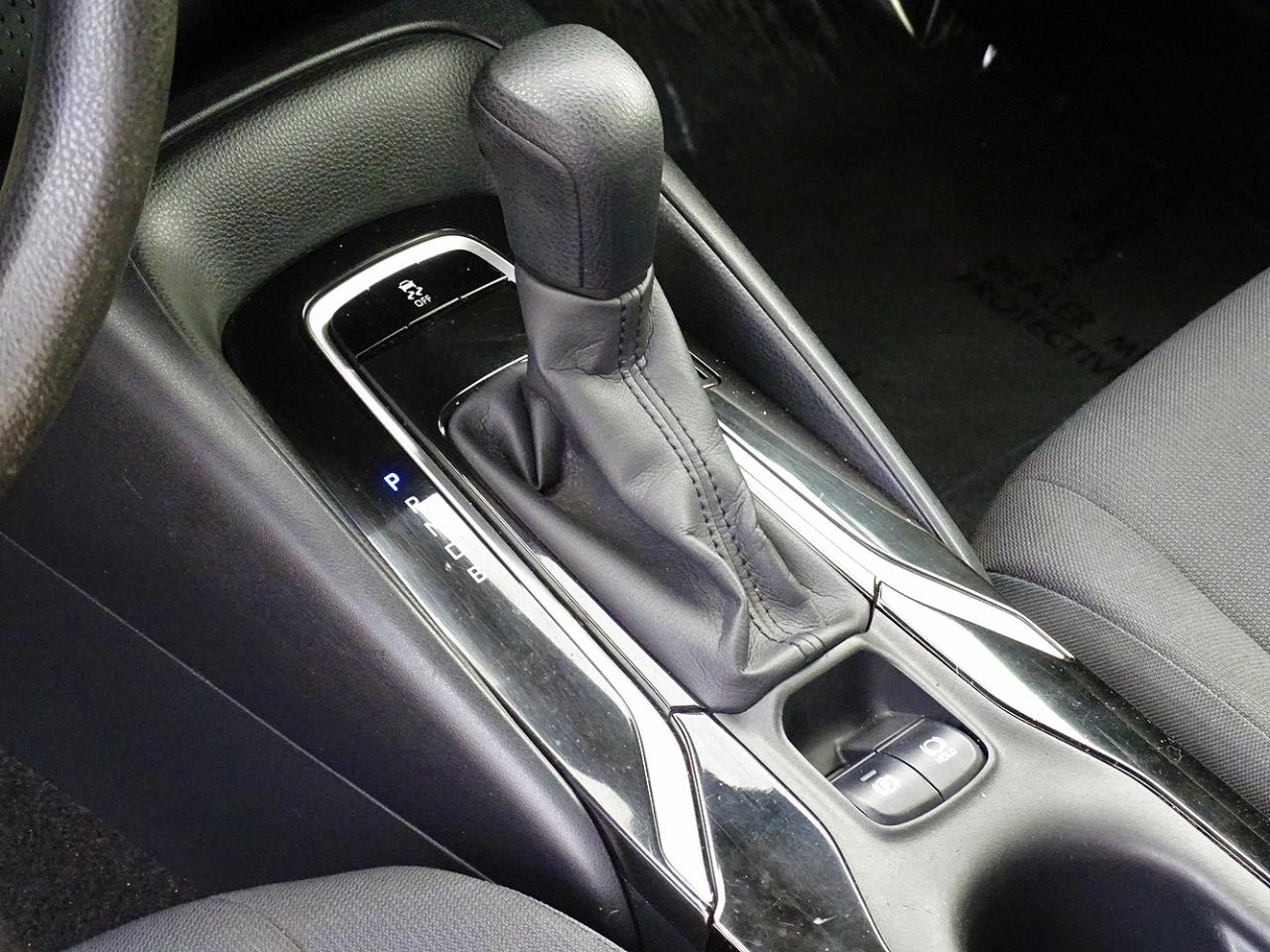 Toyota Corolla LE CVT (Natl) 2021