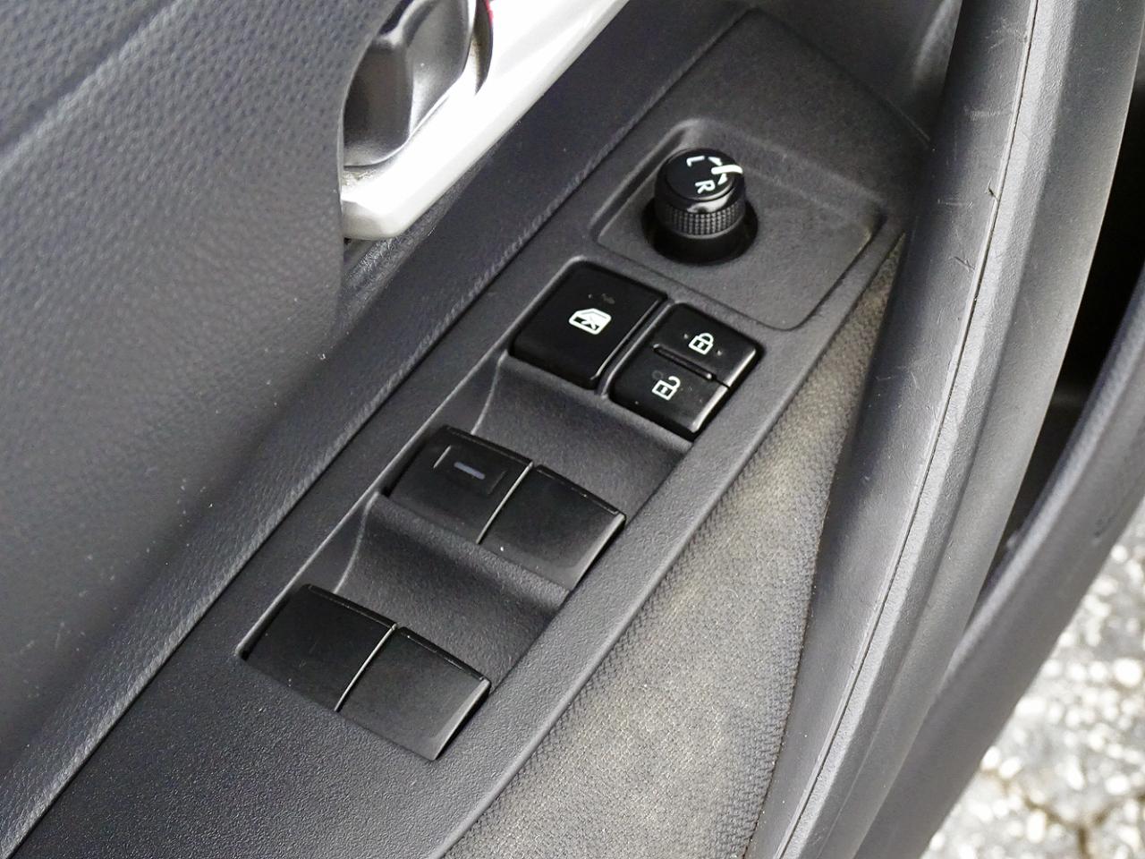 Toyota Corolla LE CVT (Natl) 2021