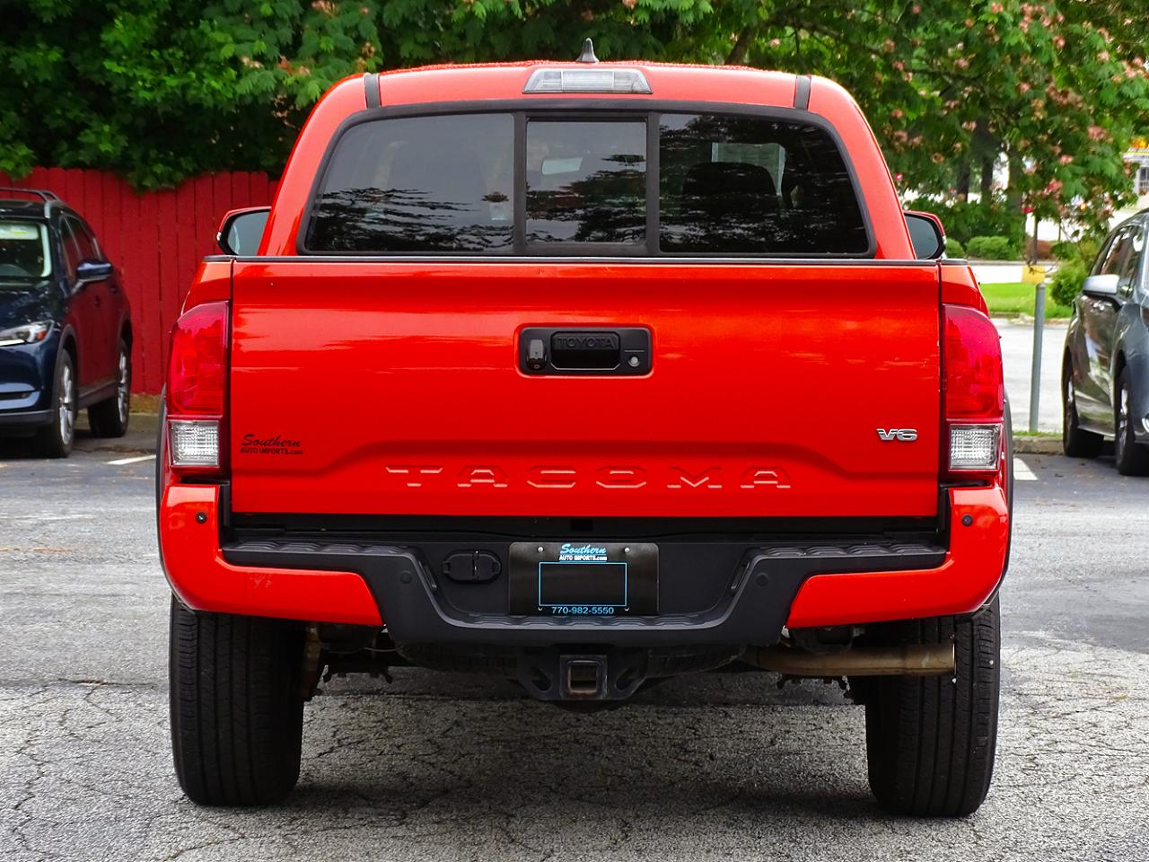 Toyota Tacoma 4WD Double Cab V6 AT TRD Off Road (Natl) 2016