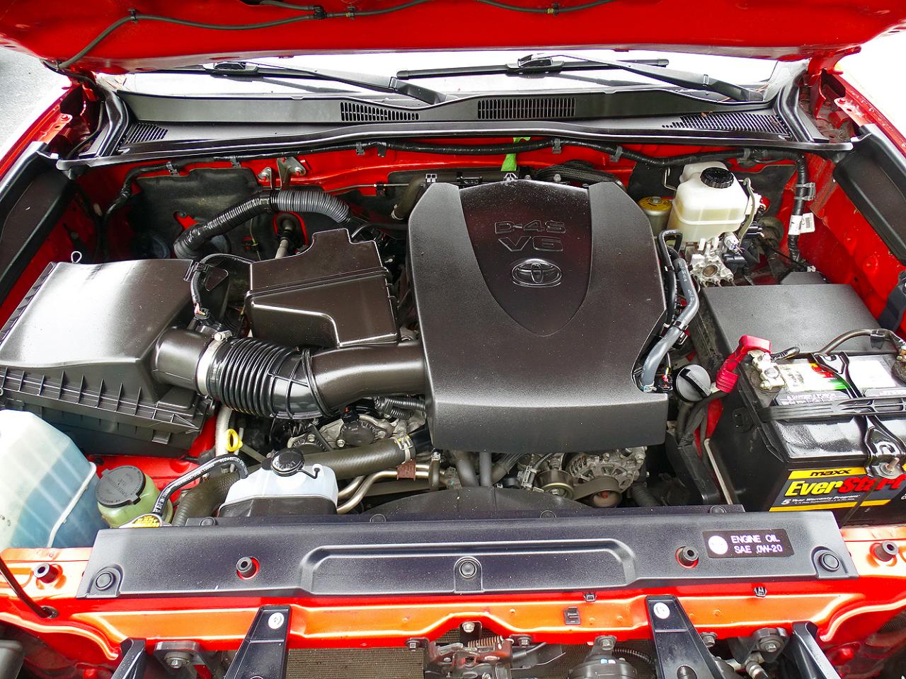 Toyota Tacoma 4WD Double Cab V6 AT TRD Off Road (Natl) 2016