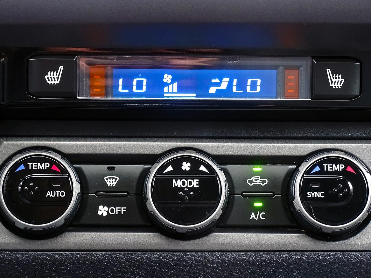 Toyota Tacoma 4WD Double Cab V6 AT TRD Off Road (Natl) 2016
