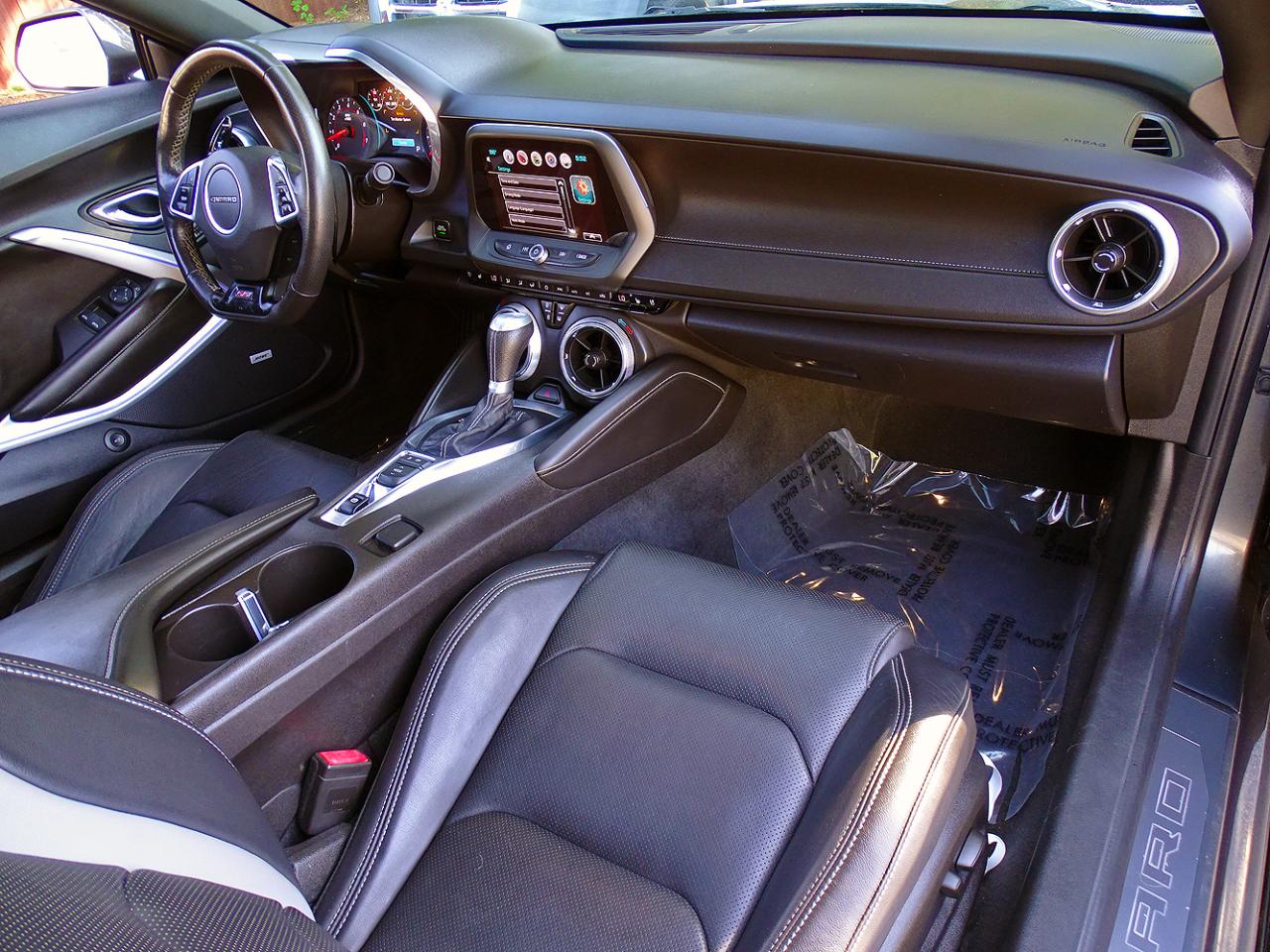 Chevrolet Camaro 2dr Cpe 2SS 2016