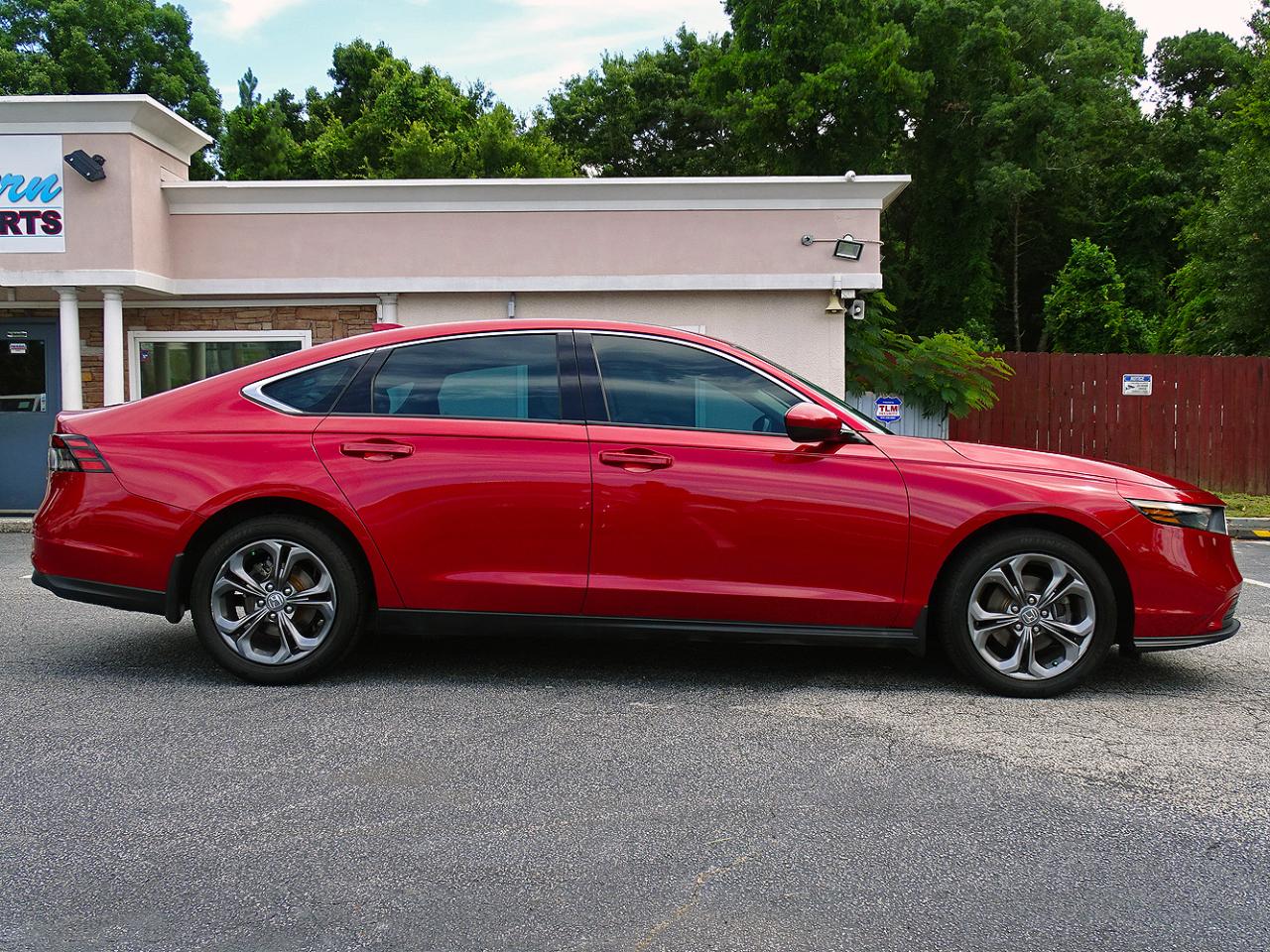 Honda Accord Sedan EX CVT 2024