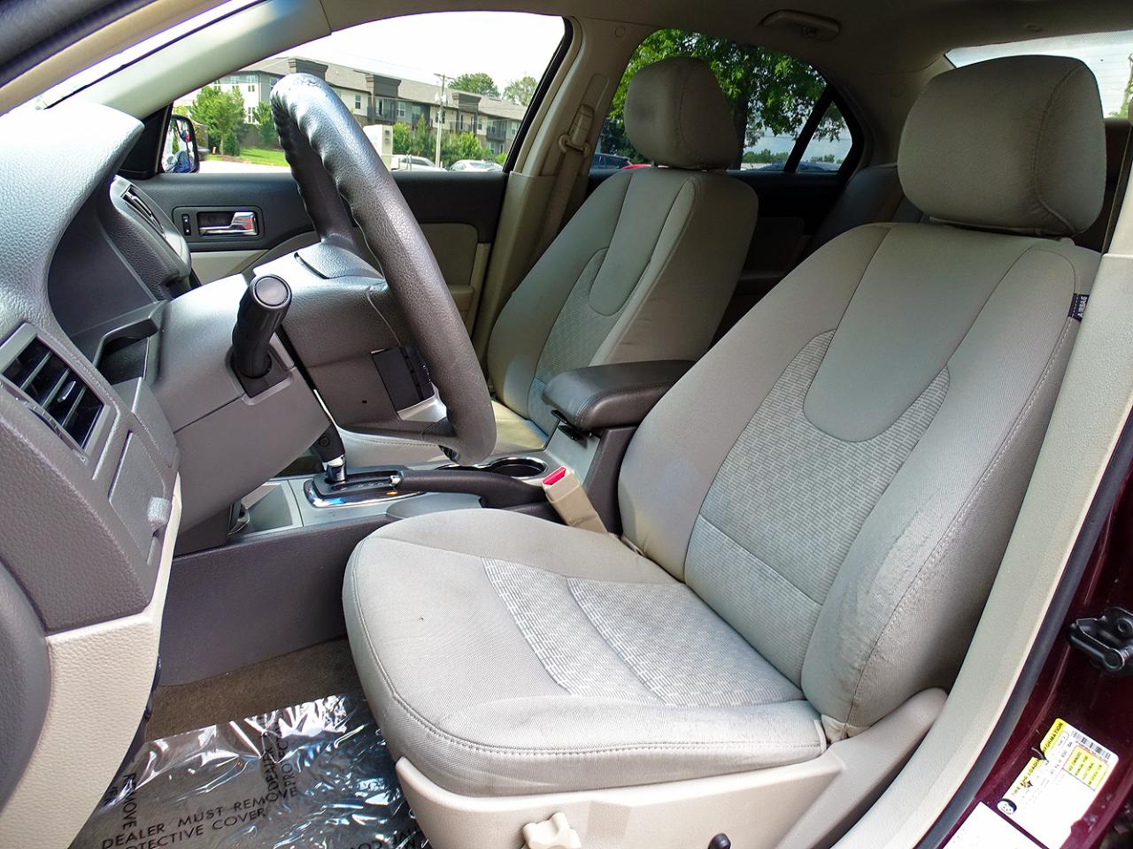 Ford Fusion 4dr Sdn SE FWD 2011