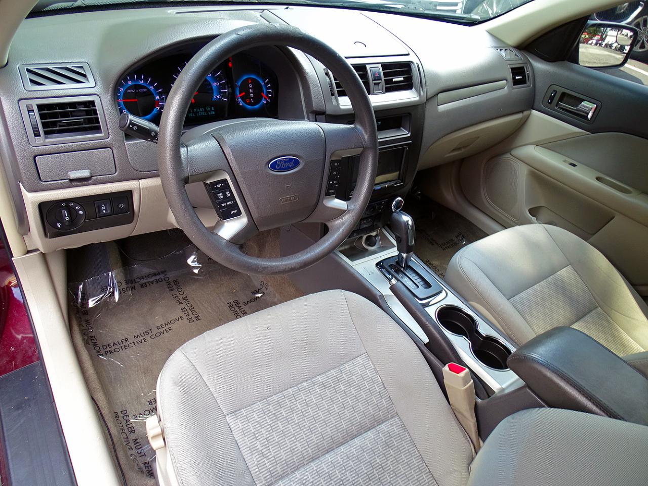 Ford Fusion 4dr Sdn SE FWD 2011