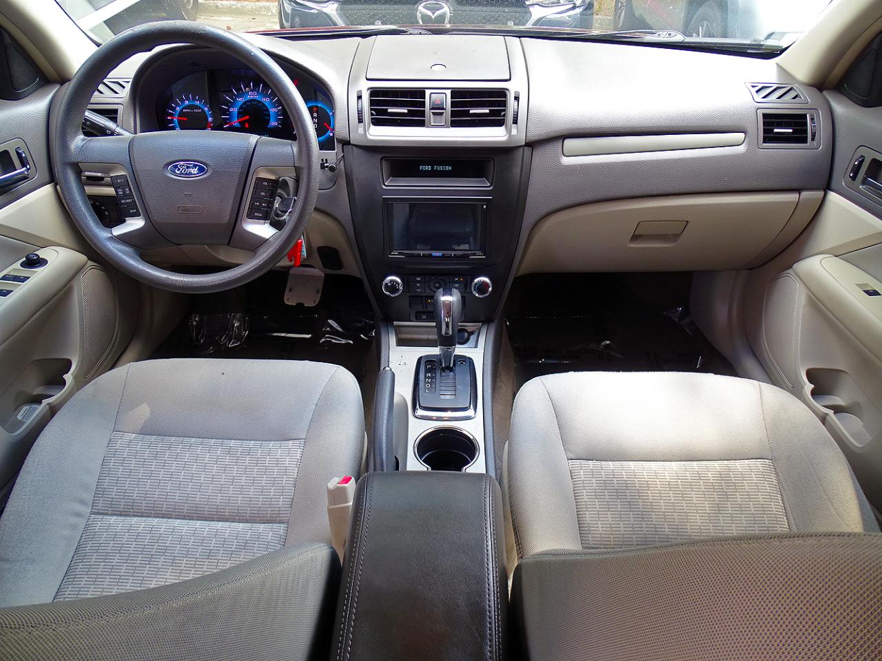 Ford Fusion 4dr Sdn SE FWD 2011