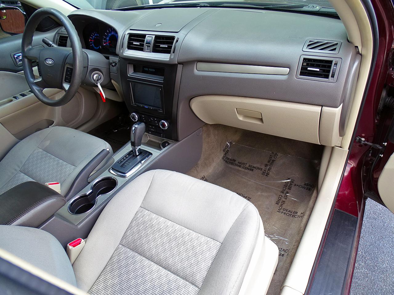 Ford Fusion 4dr Sdn SE FWD 2011