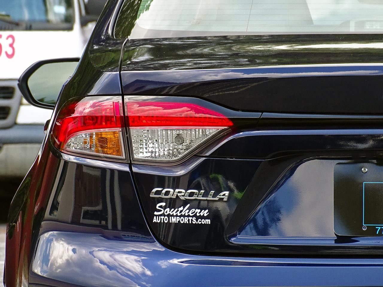 Toyota Corolla LE CVT (Natl) 2022