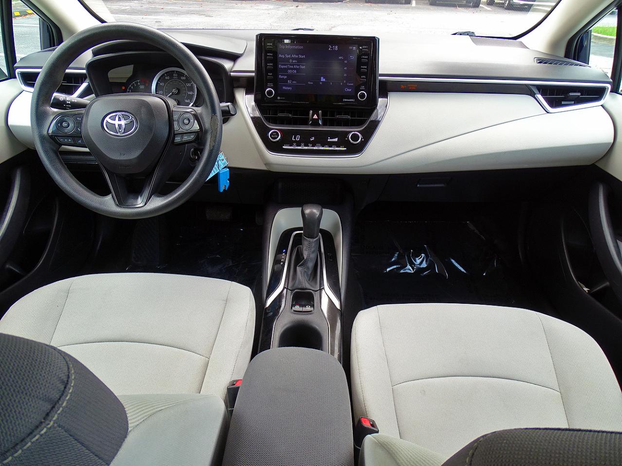 Toyota Corolla LE CVT (Natl) 2022