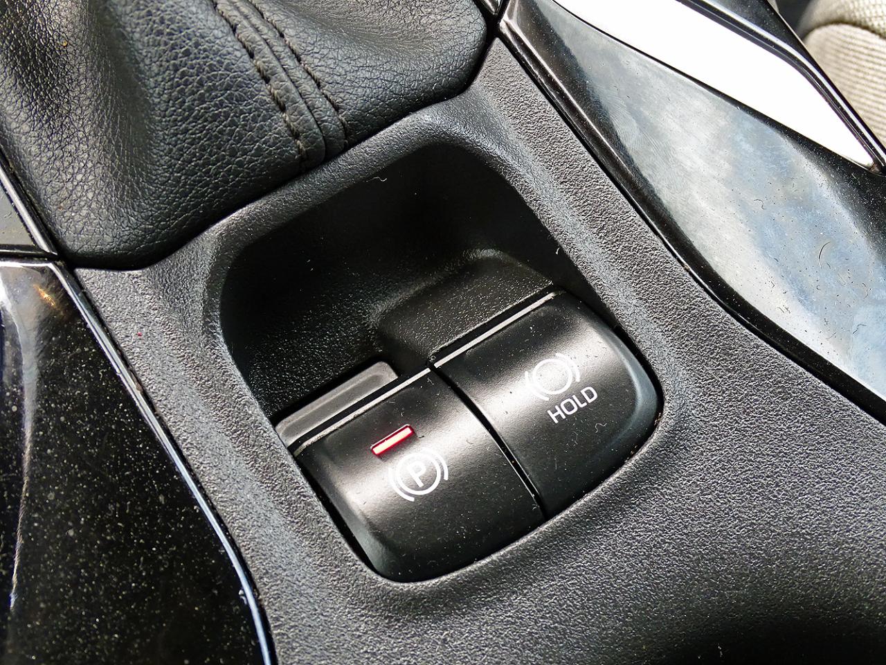 Toyota Corolla LE CVT (Natl) 2022