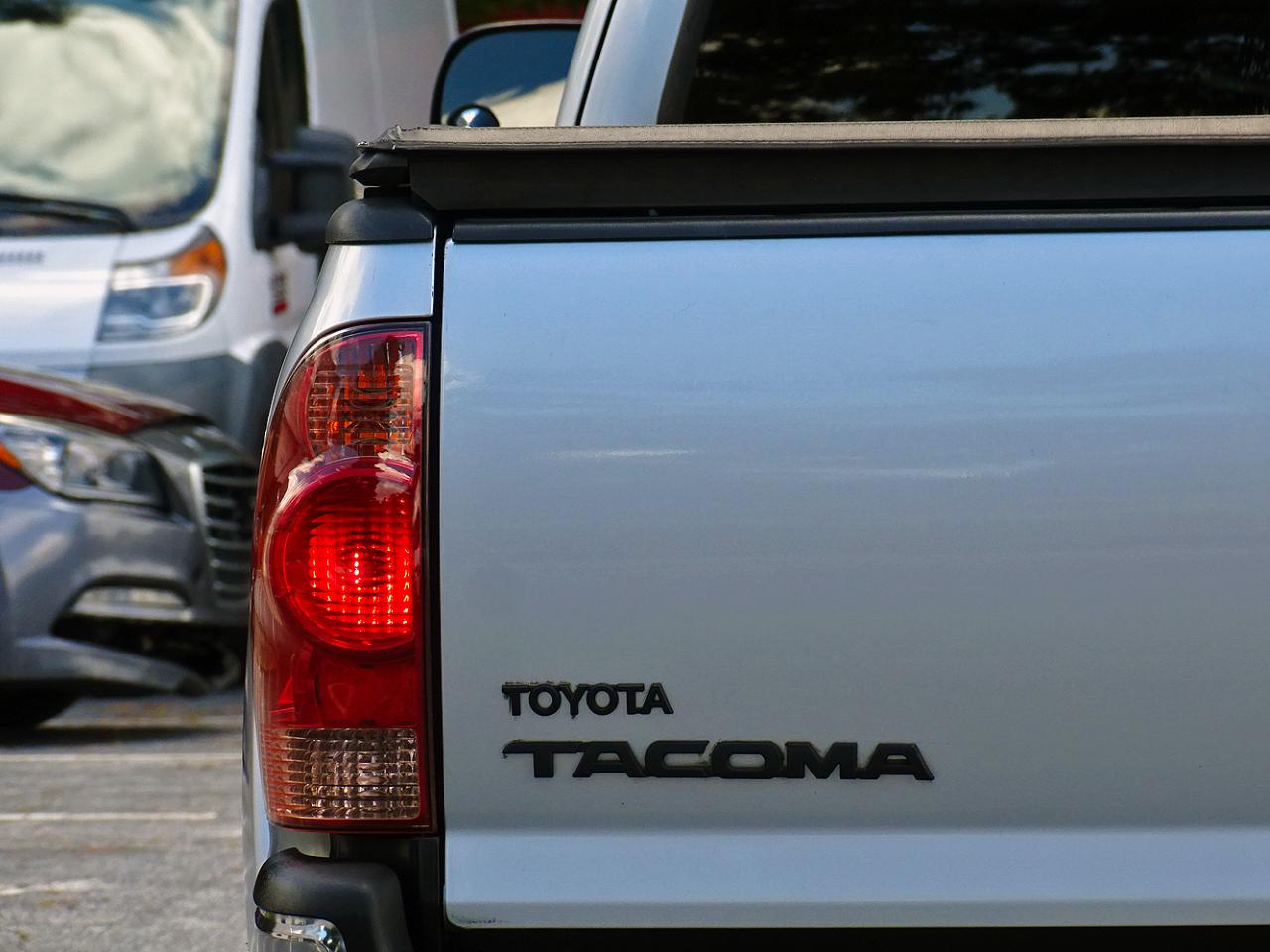 Toyota Tacoma 4WD Access Cab V6 AT TRD Off Road (Natl) 2008