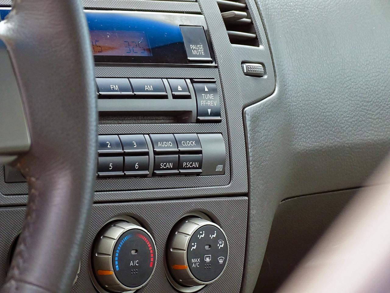 Nissan Altima 4dr Sdn I4 Auto 2.5 S 2006