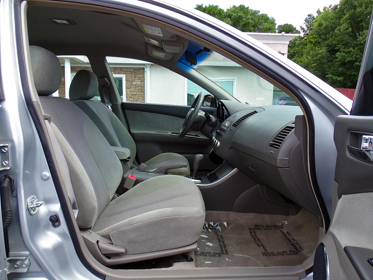 Nissan Altima 4dr Sdn I4 Auto 2.5 S 2006