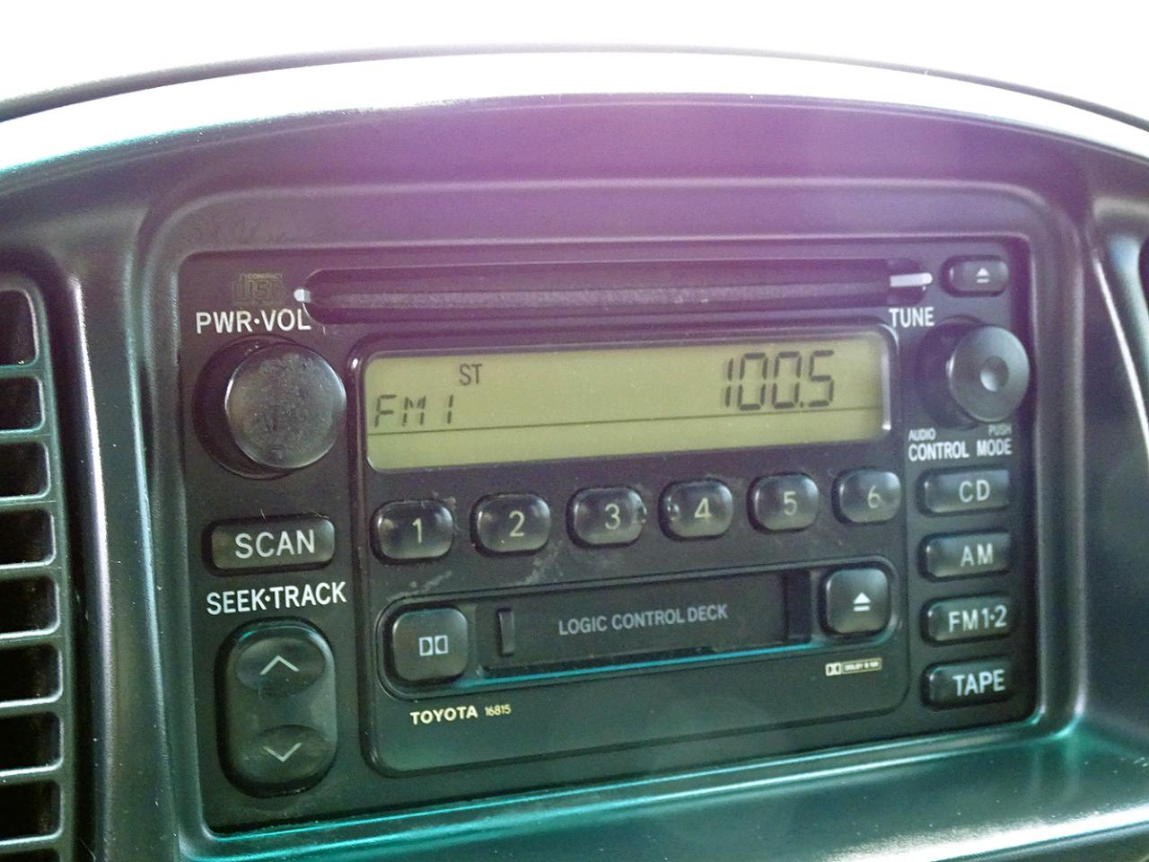 Toyota Tundra Access Cab V8 Auto SR5 (Natl) 2002