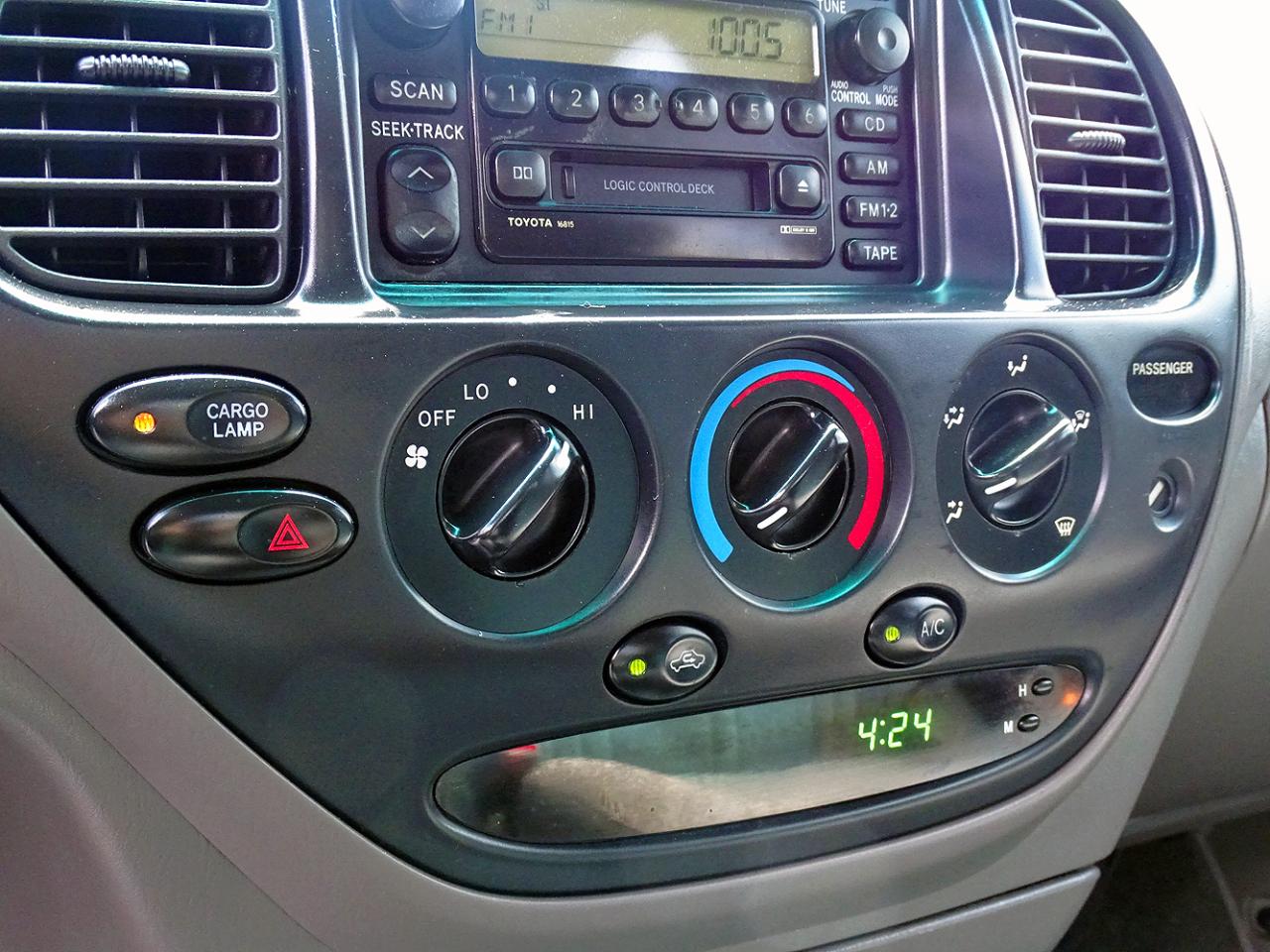 Toyota Tundra Access Cab V8 Auto SR5 (Natl) 2002