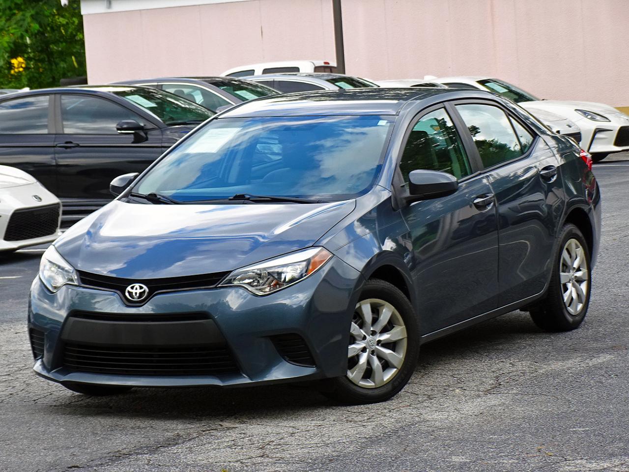 Toyota Corolla 4dr Sdn CVT LE (Natl) 2014
