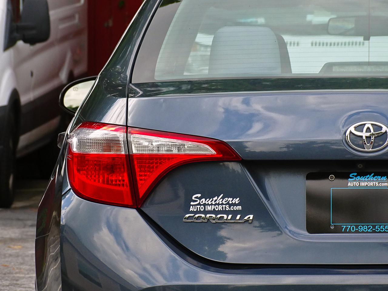 Toyota Corolla 4dr Sdn CVT LE (Natl) 2014