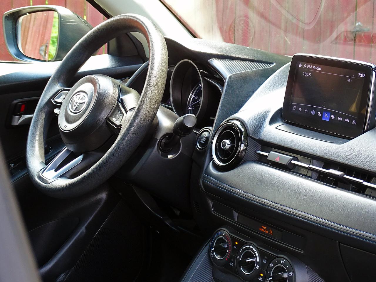 Toyota Yaris Sedan LE Auto (Natl) 2019