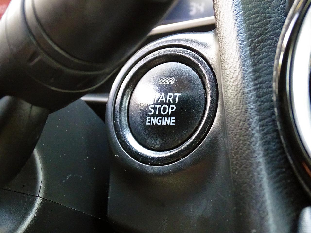 Toyota Yaris Sedan LE Auto (Natl) 2019