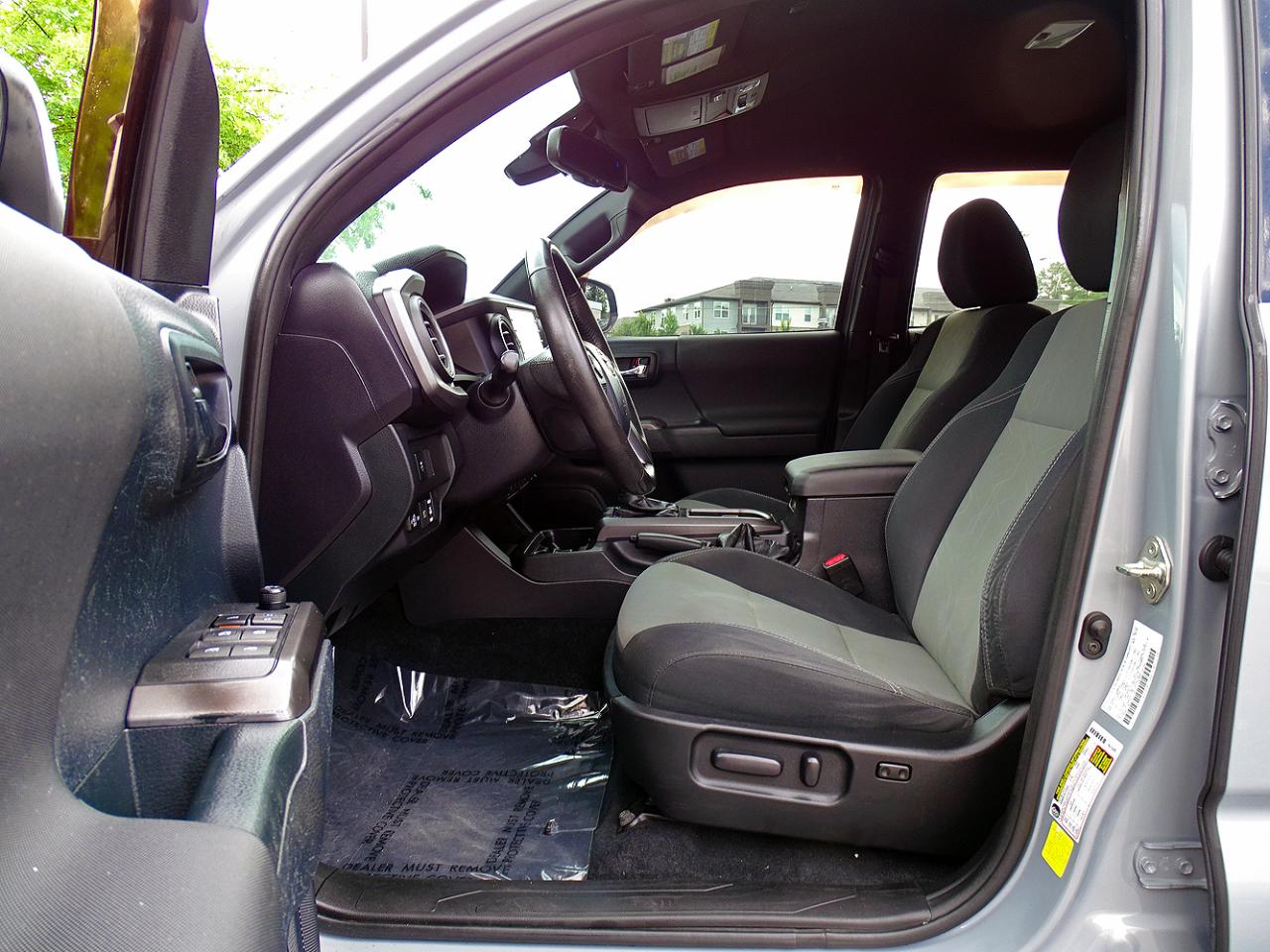 Toyota Tacoma 4WD TRD Sport Double Cab 5' Bed AT (Natl) 2020