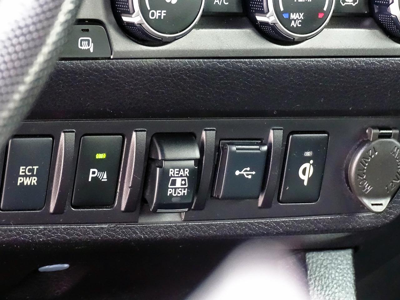 Toyota Tacoma 4WD TRD Sport Double Cab 5' Bed AT (Natl) 2020